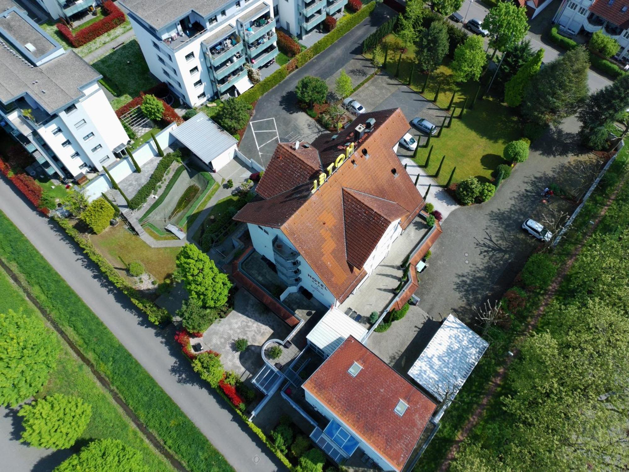 Kirchers Park & Wellnesshotel Kaiserstuhl Garni Endingen am Kaiserstuhl Exterior foto